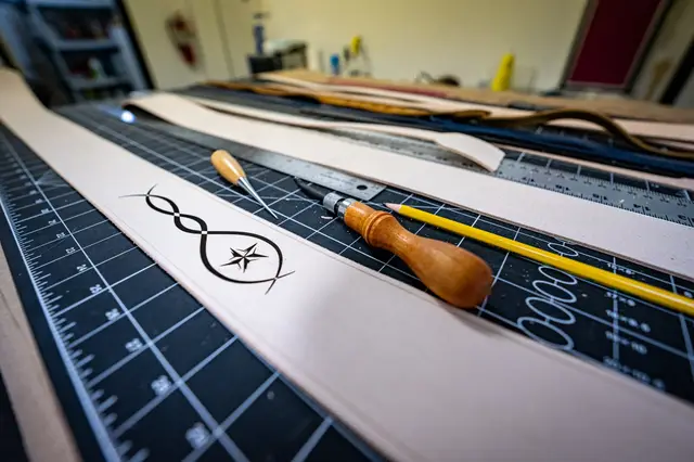 Laying out a strap pattern on the cutting mat